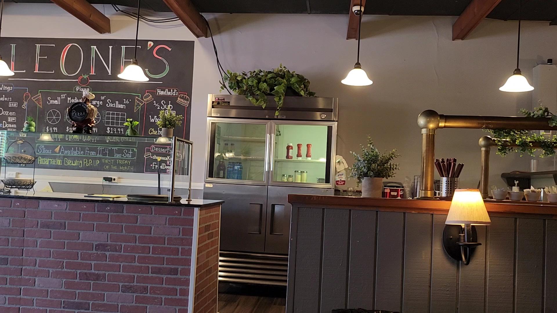 Leone's Pizza
